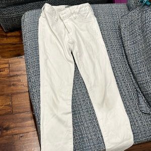 White skinny jean